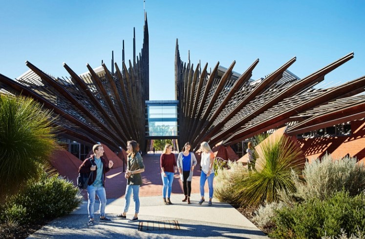 Edith Cowan University (ECU)